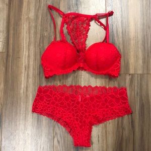 Victoria secret PINK red lattice set